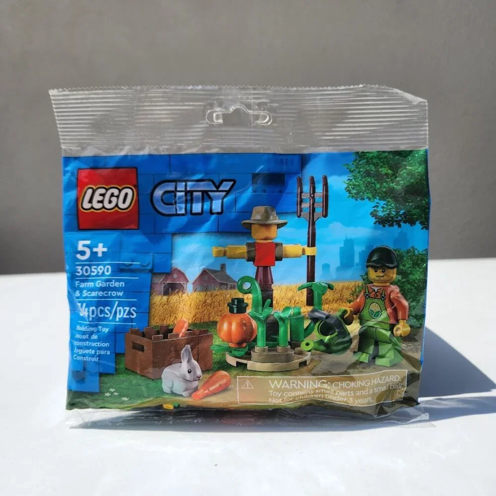 NEW Lego City Farm Garden Scarecrow Polybag Set 30590 Chicken Minifigures Brand